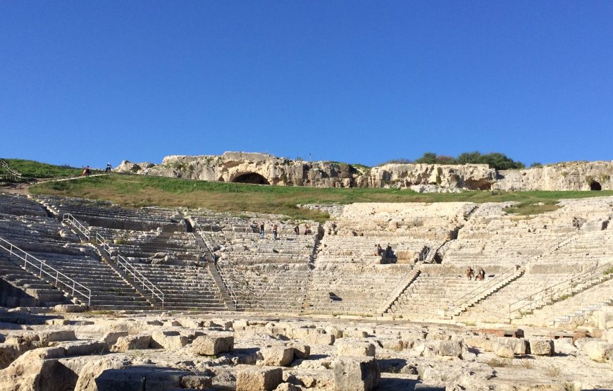 Siracusa Family Tour al parco archeologico della Neapolis