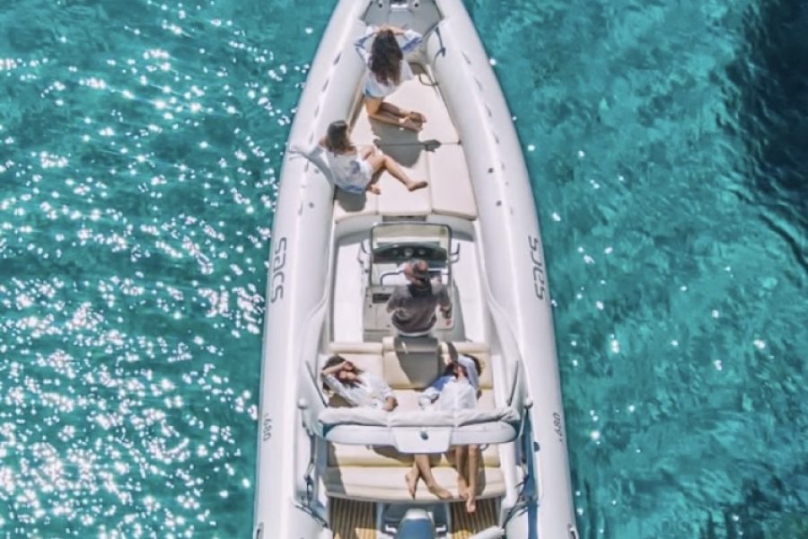 Tour in gommone a Scopello e riserva naturale dello Zingaro.